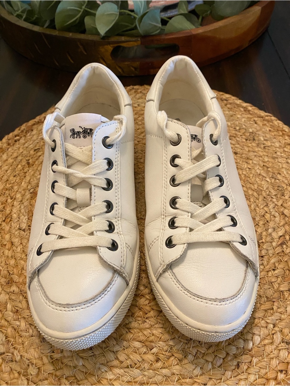 Women’s Coach Porter white leather low top sneakers with a lace-up design - Picture 5 of 11